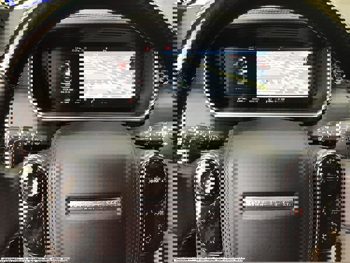 Used 2021 Land Rover Range Rover P525 Westminster Edition image 8