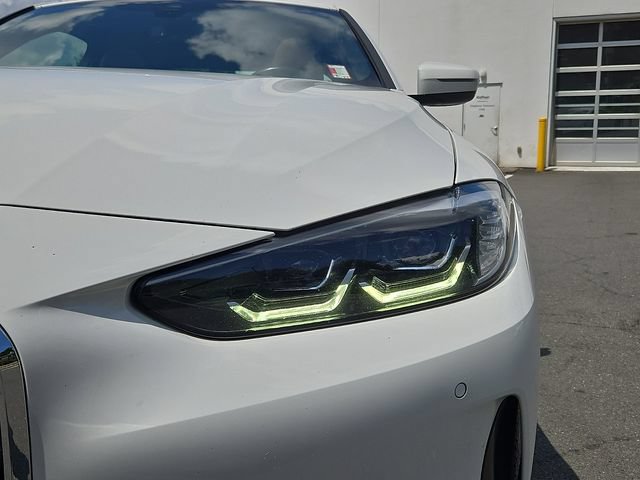 Used 2024 BMW 430i xDrive Coupe w/ Premium Package AWD/4WD image 9