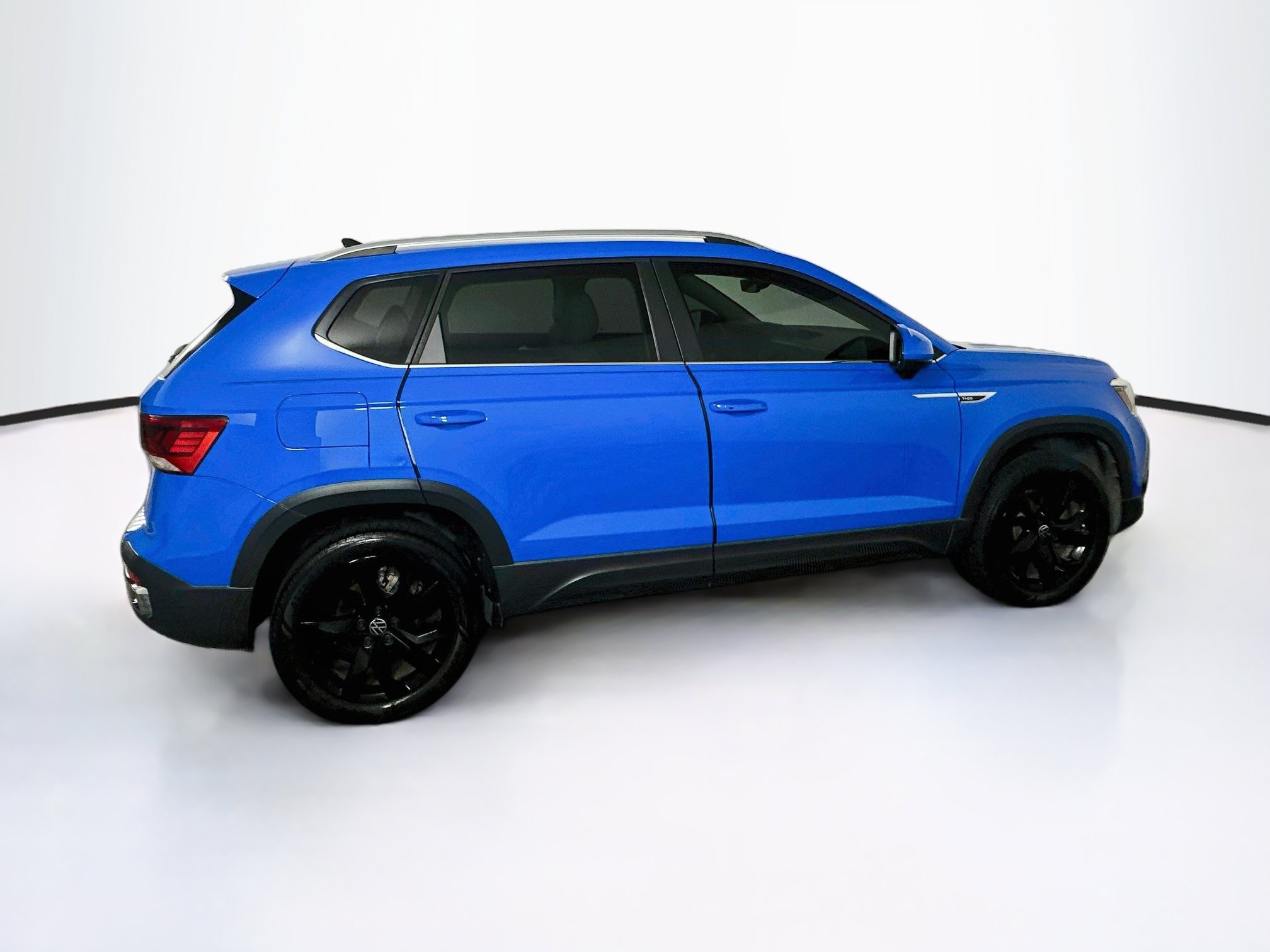 Used 2023 Volkswagen Taos SE FWD image 10