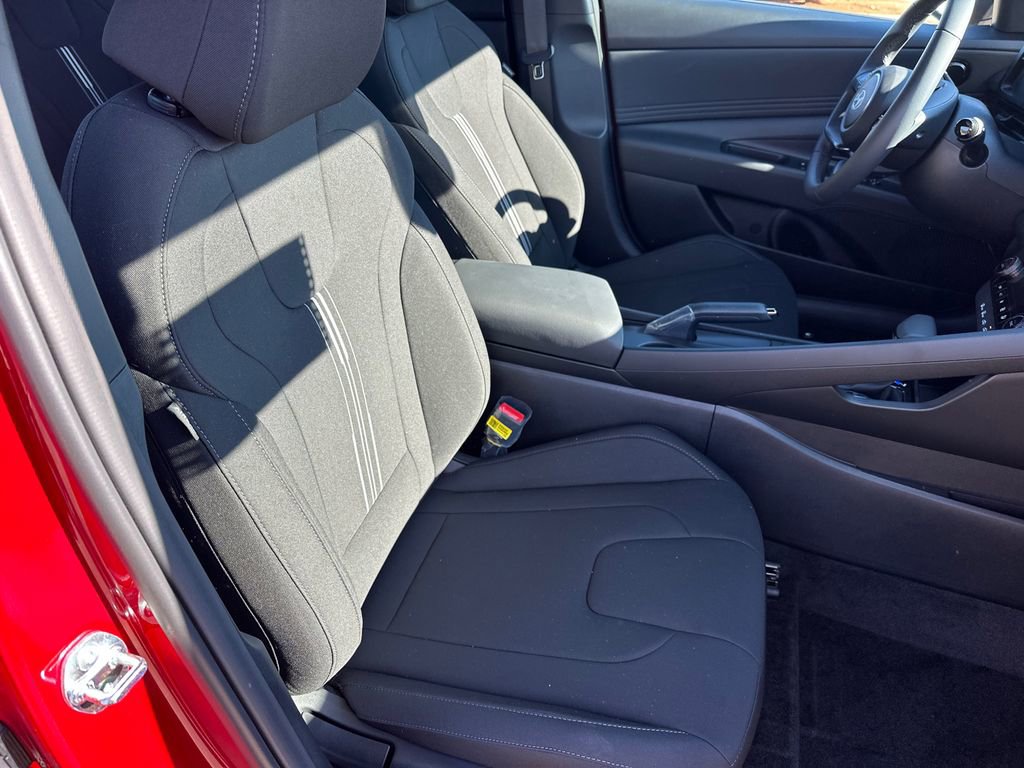 New 2026 Hyundai Elantra Sport image 14