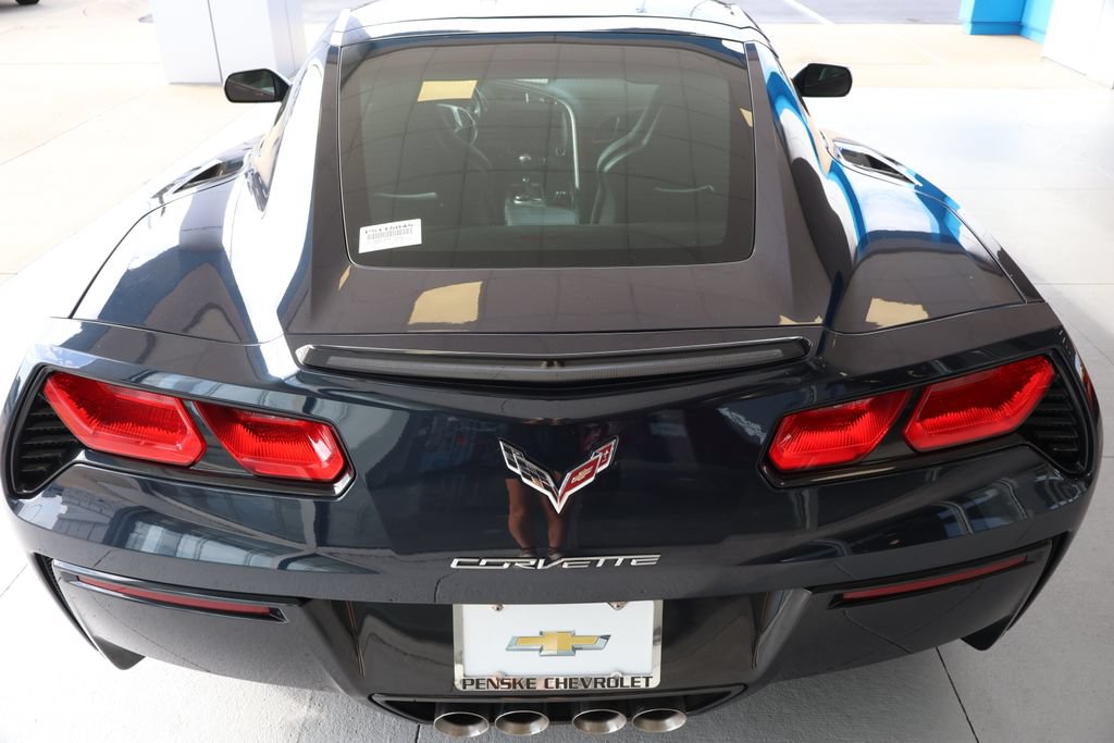Used 2014 Chevrolet Corvette Stingray Coupe RWD image 6