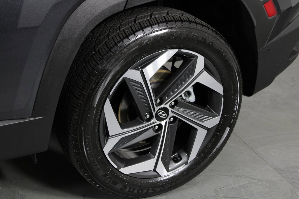 Certified 2024 Hyundai Tucson Limited image 9