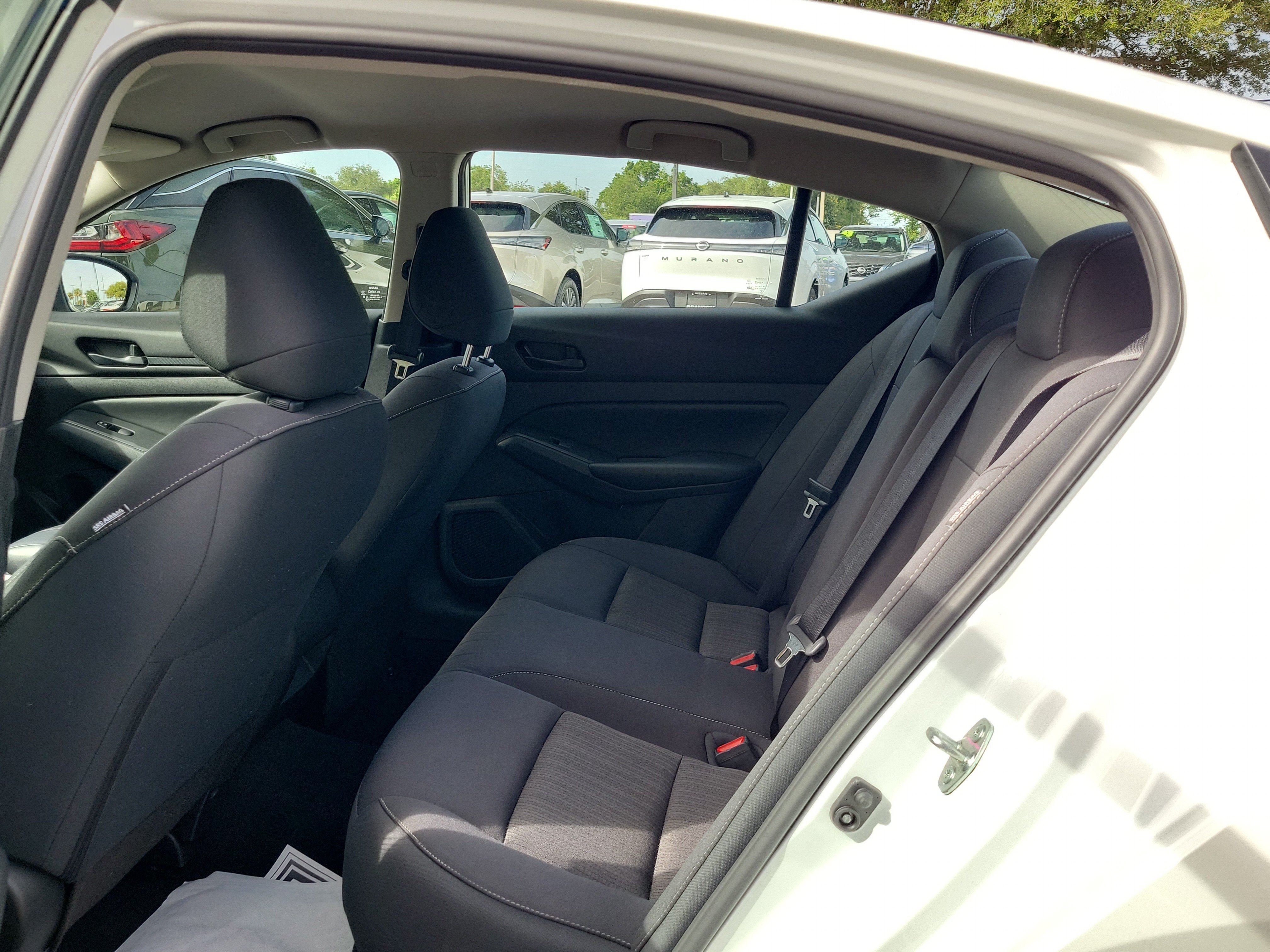 Certified 2025 Nissan Altima 2.5 S FWD image 11
