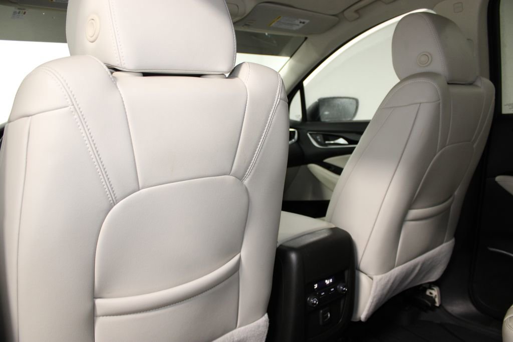 Used 2024 Buick Enclave Essence w/ Sport Touring Edition image 26