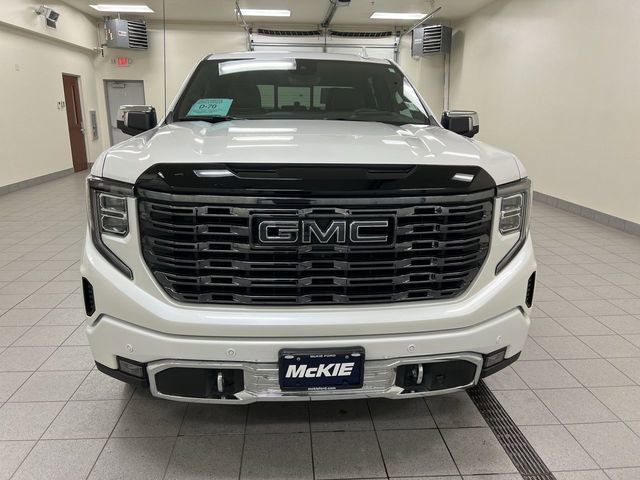 Used 2025 GMC Sierra 1500 Denali Ultimate AWD/4WD image 3