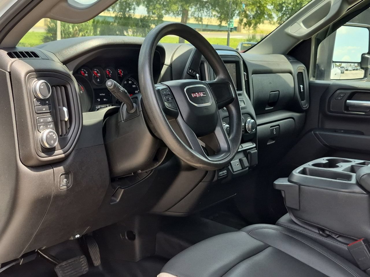 Certified 2024 GMC Sierra 3500 Pro w/ Convenience Package AWD/4WD image 10