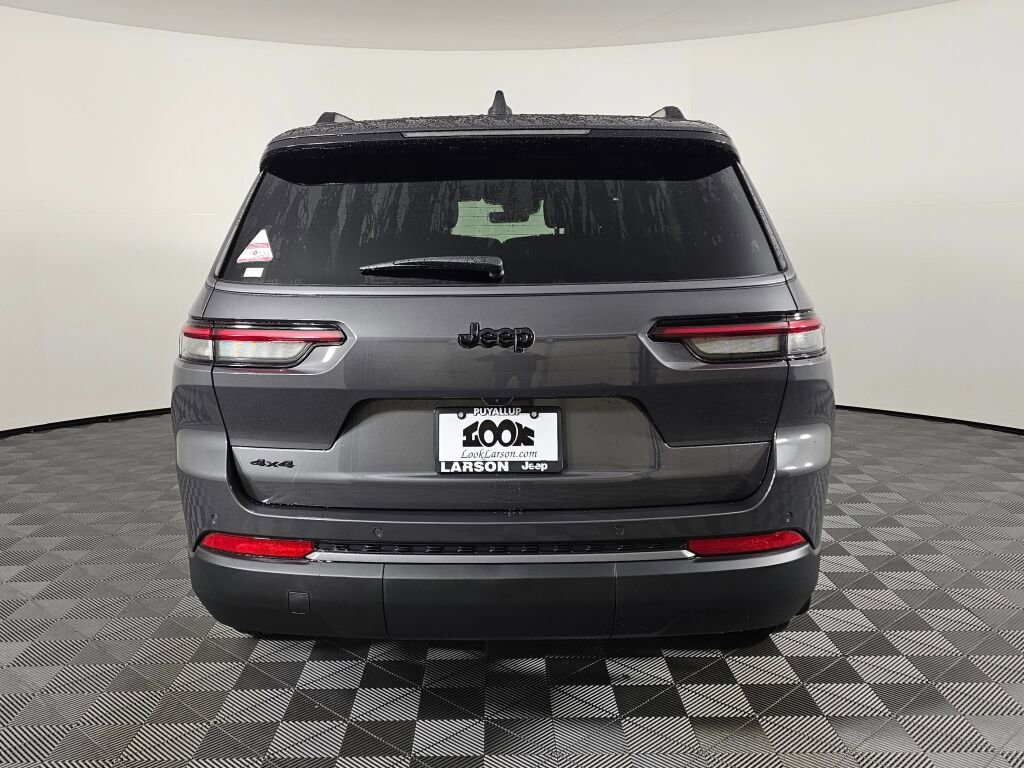 New 2026 Jeep Grand Cherokee L Limited w/ Limited Altitude Package AWD/4WD image 5