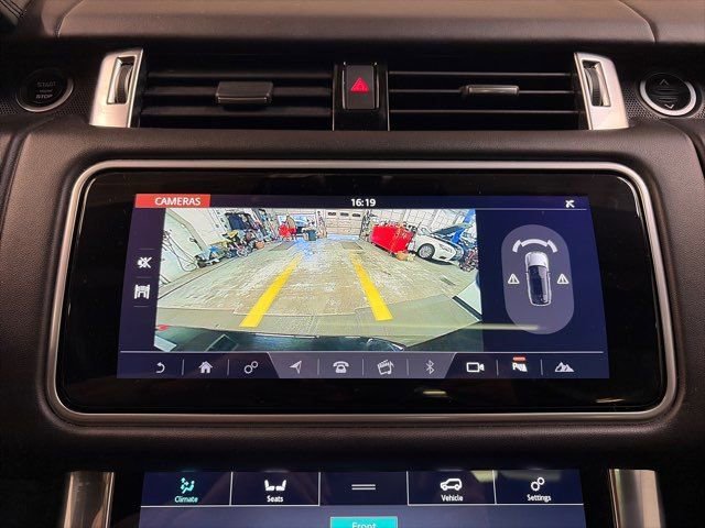 Used 2018 Land Rover Range Rover Sport HSE Dynamic image 24
