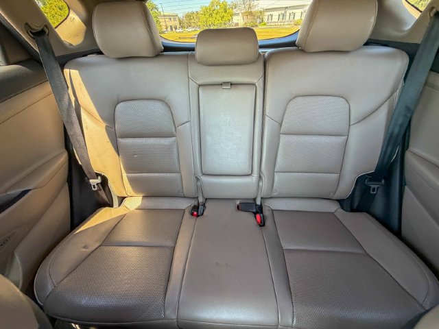 Used 2021 Hyundai Tucson Limited w/ Cargo Package FWD image 19