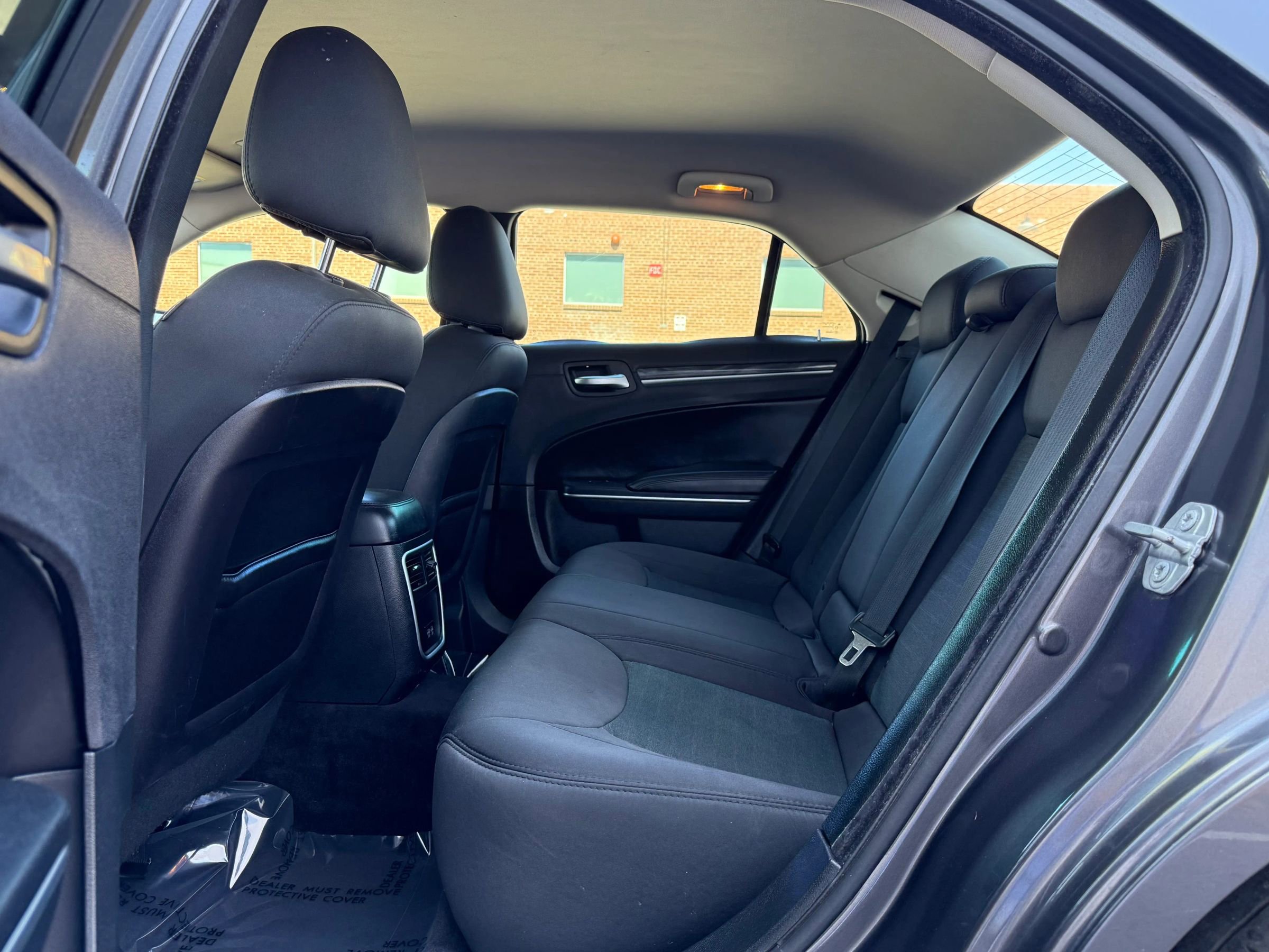 Used 2018 Chrysler 300 Touring w/ Sport Appearance Package image 11