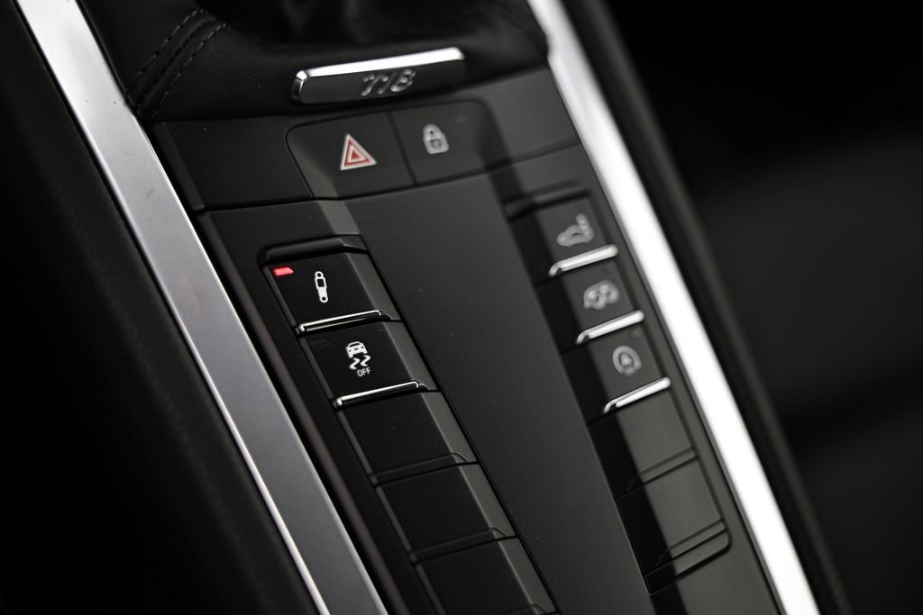 Certified 2025 Porsche 718 Cayman S image 41