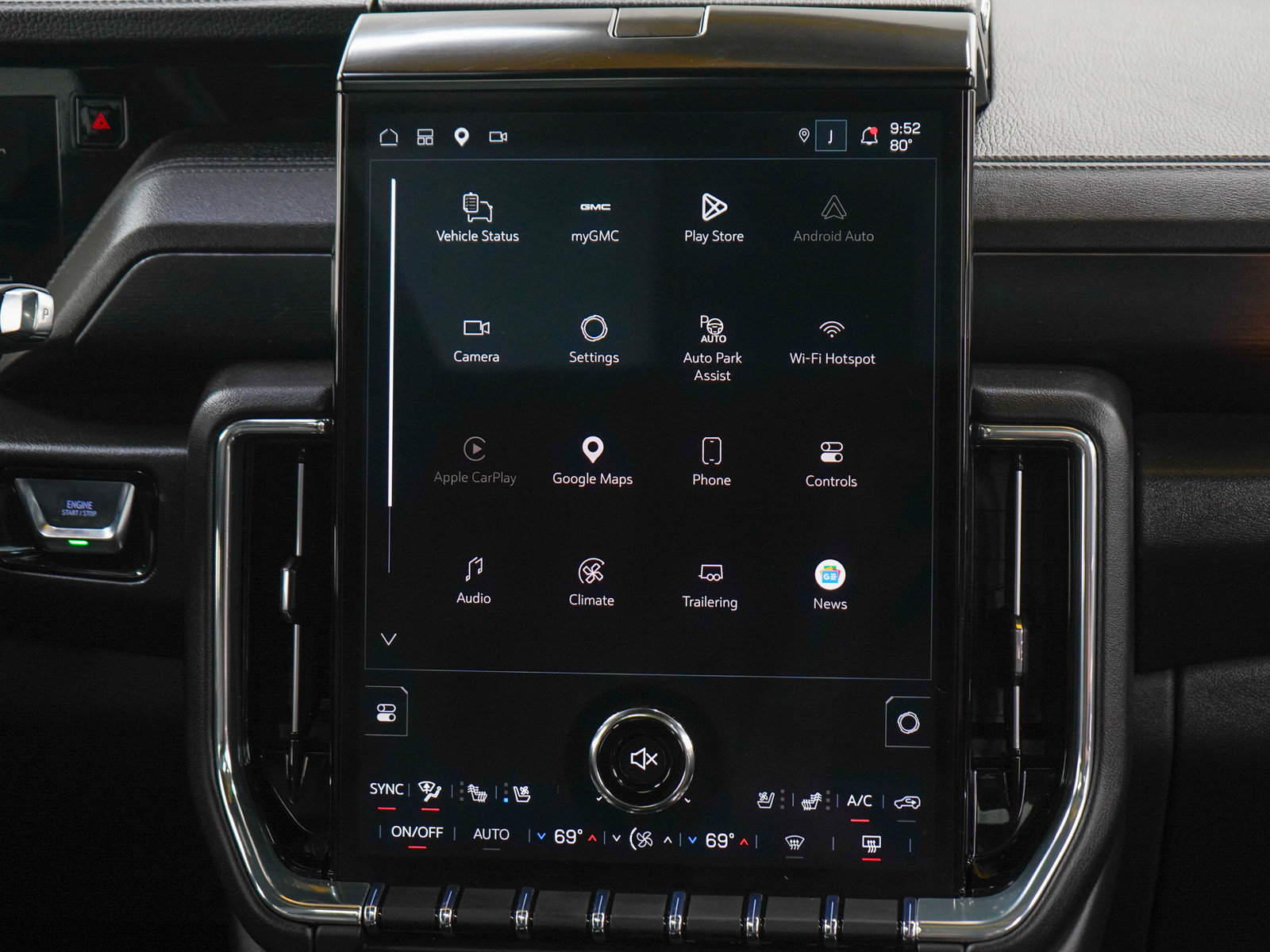 Used 2025 GMC Yukon Denali w/ Sun & Power Step Package AWD/4WD image 16