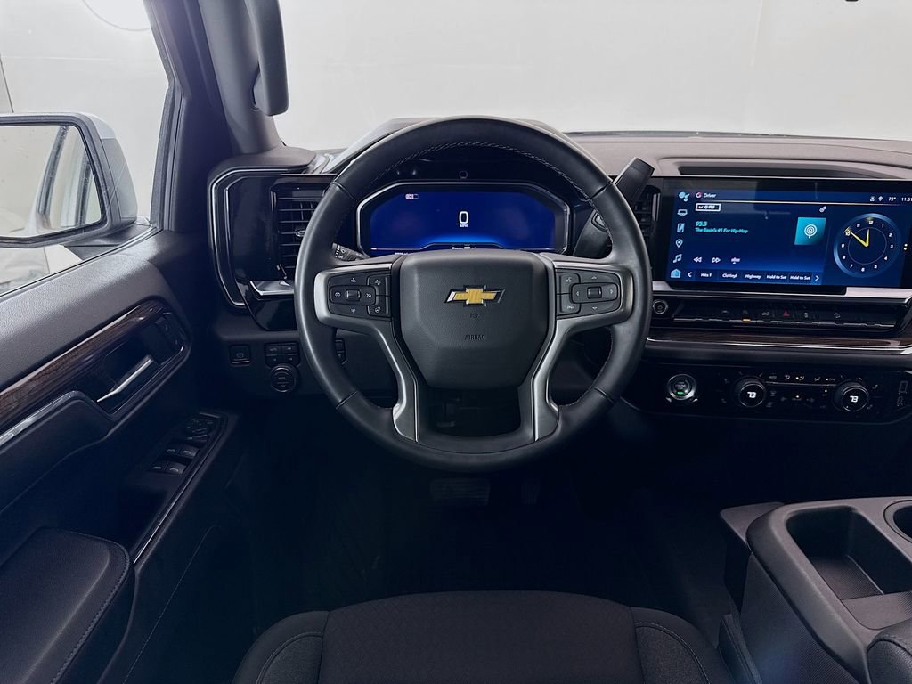 Used 2024 Chevrolet Silverado 1500 LT w/ Z71 Off-Road Package image 23