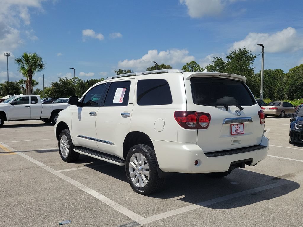 Used 2018 Toyota Sequoia Platinum AWD/4WD image 6