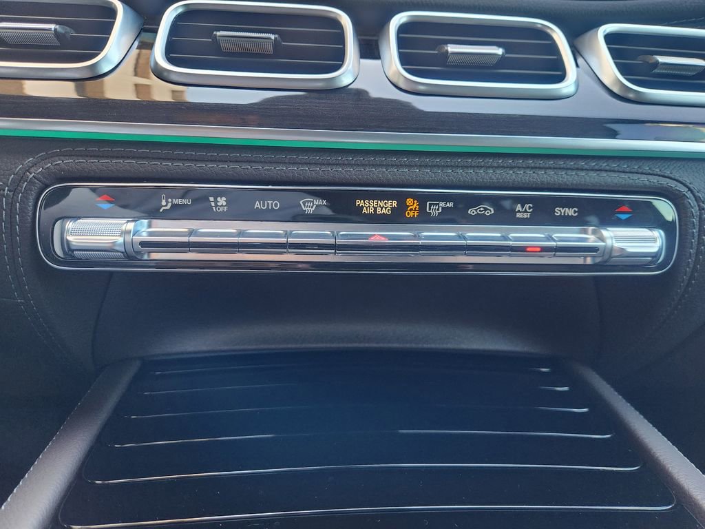 Used 2021 Mercedes-Benz GLS 450 4MATIC image 18