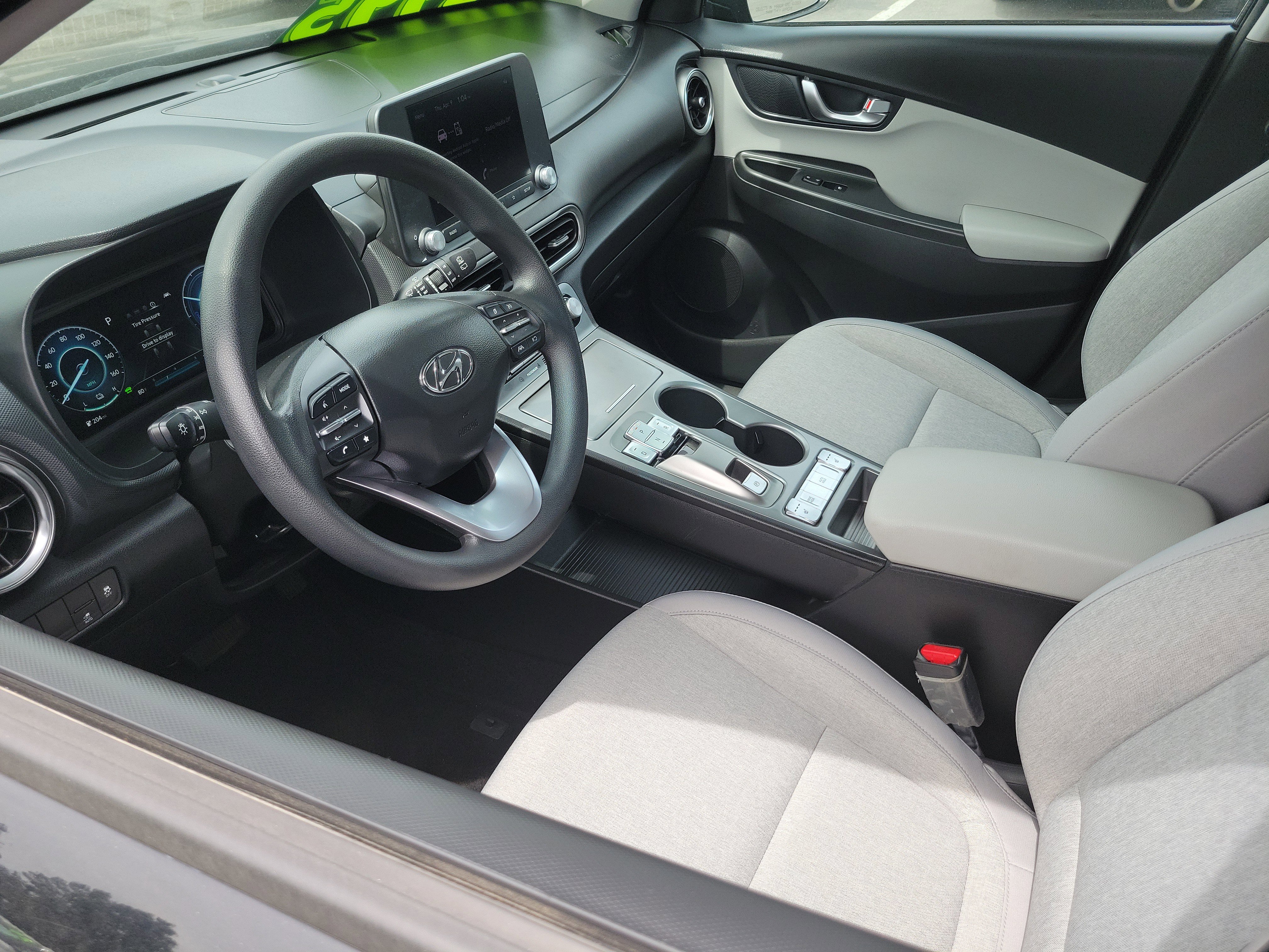 Certified 2023 Hyundai Kona SE w/ Cargo Package image 7