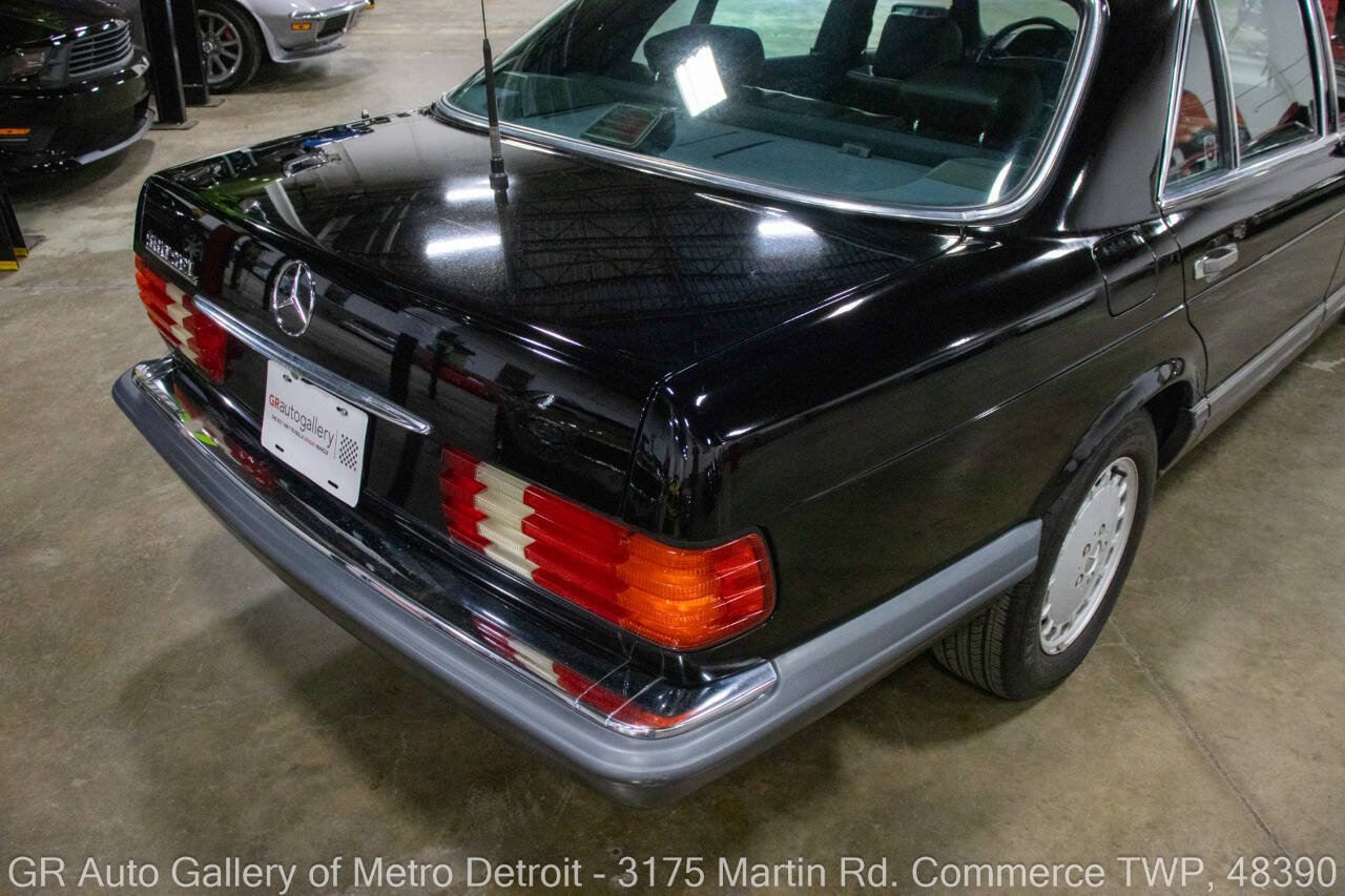 Used 1989 Mercedes-Benz 560 SEL image 15