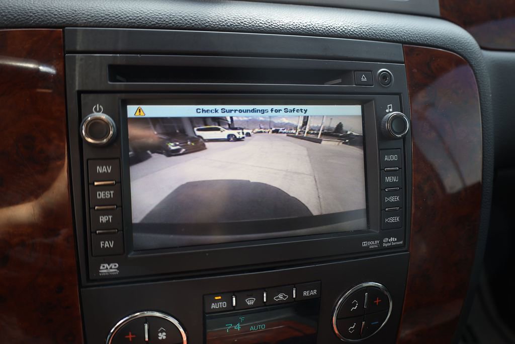 Used 2011 Chevrolet Suburban LTZ AWD/4WD image 16