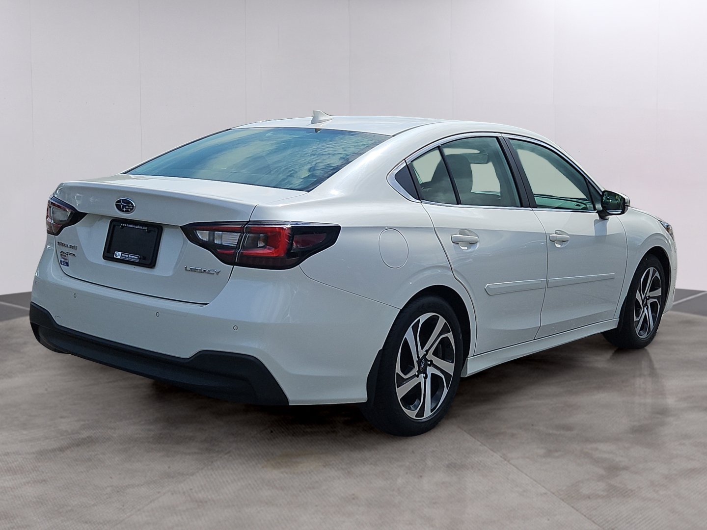 Used 2022 Subaru Legacy Limited AWD/4WD image 2