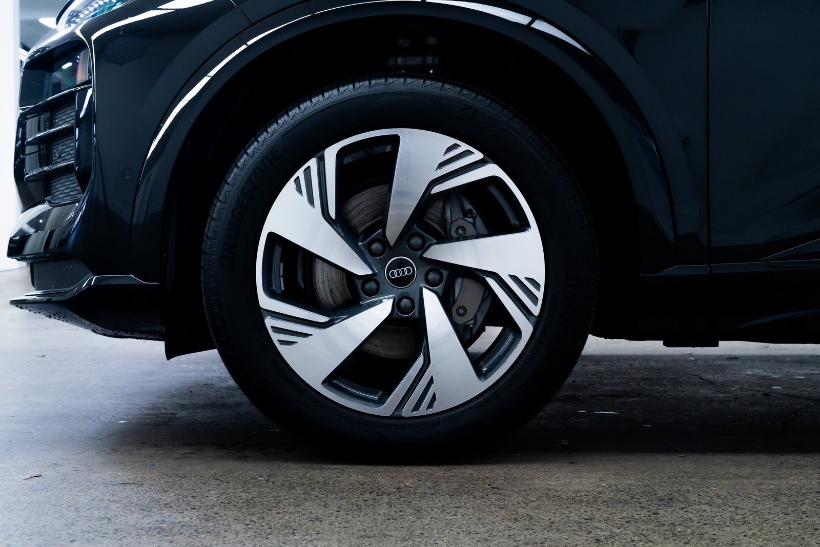 Used 2025 Audi Q6 e-tron Premium Plus w/ Premium Plus image 7