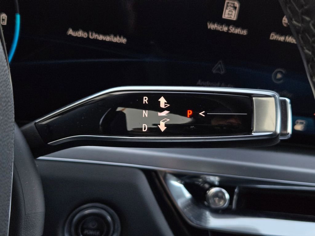 Certified 2025 Cadillac Lyriq Luxury w/ LPO, Floor Liner Package image 23