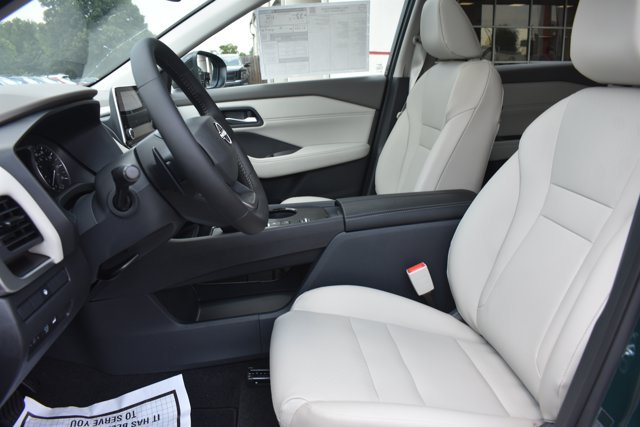 New 2026 Nissan Rogue Dark Armor FWD image 14