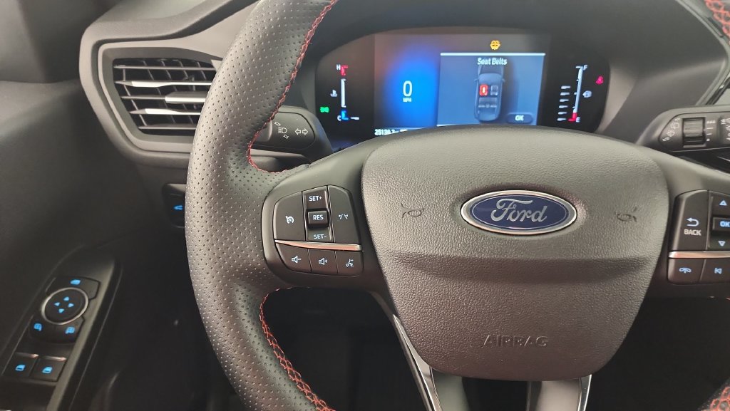 Certified 2024 Ford Escape ST-Line AWD/4WD image 18