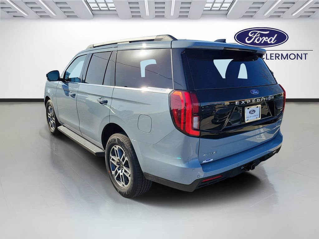 New 2026 Ford Expedition Active image 3