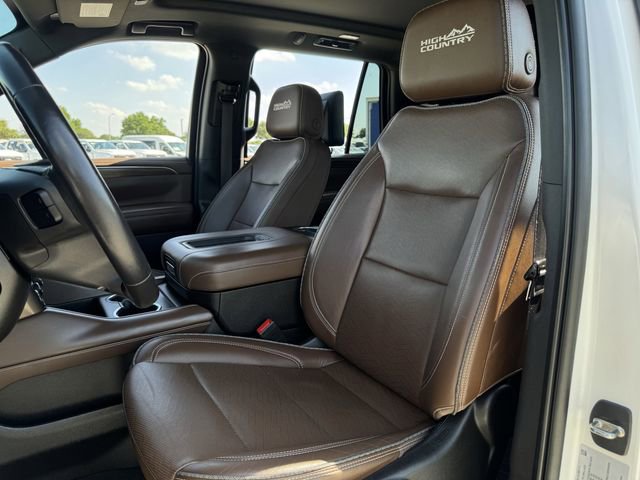 Used 2021 Chevrolet Tahoe High Country AWD/4WD image 26