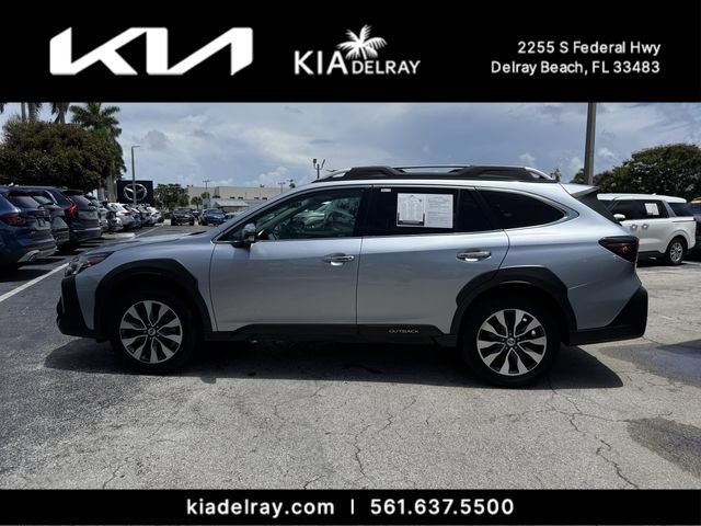 Used 2023 Subaru Outback Touring AWD/4WD image 5