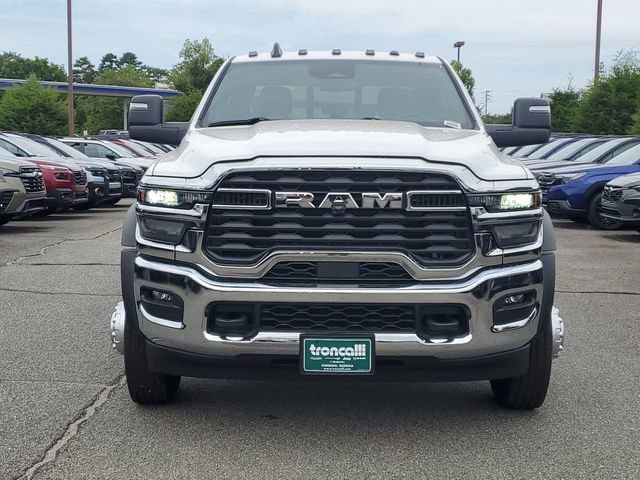 New 2026 RAM 5500 Tradesman AWD/4WD image 2