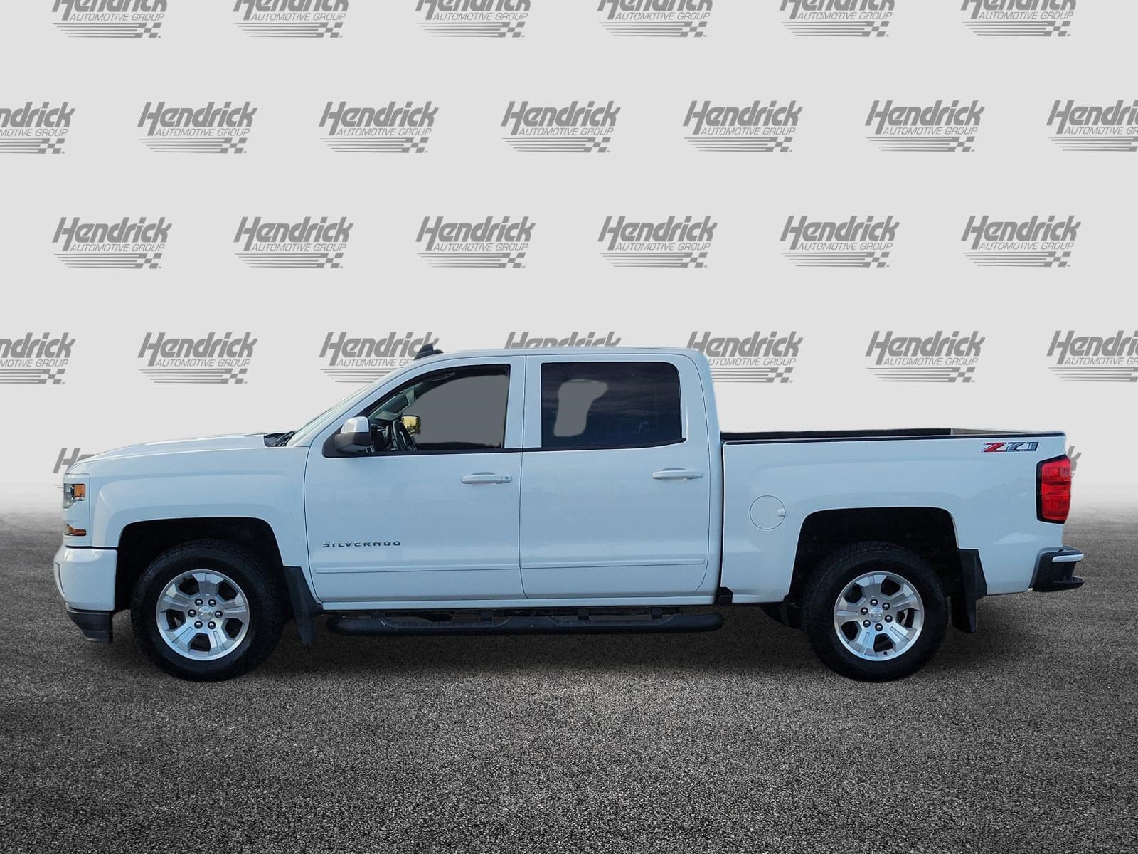 Used 2018 Chevrolet Silverado 1500 LT w/ All Star Edition AWD/4WD image 4