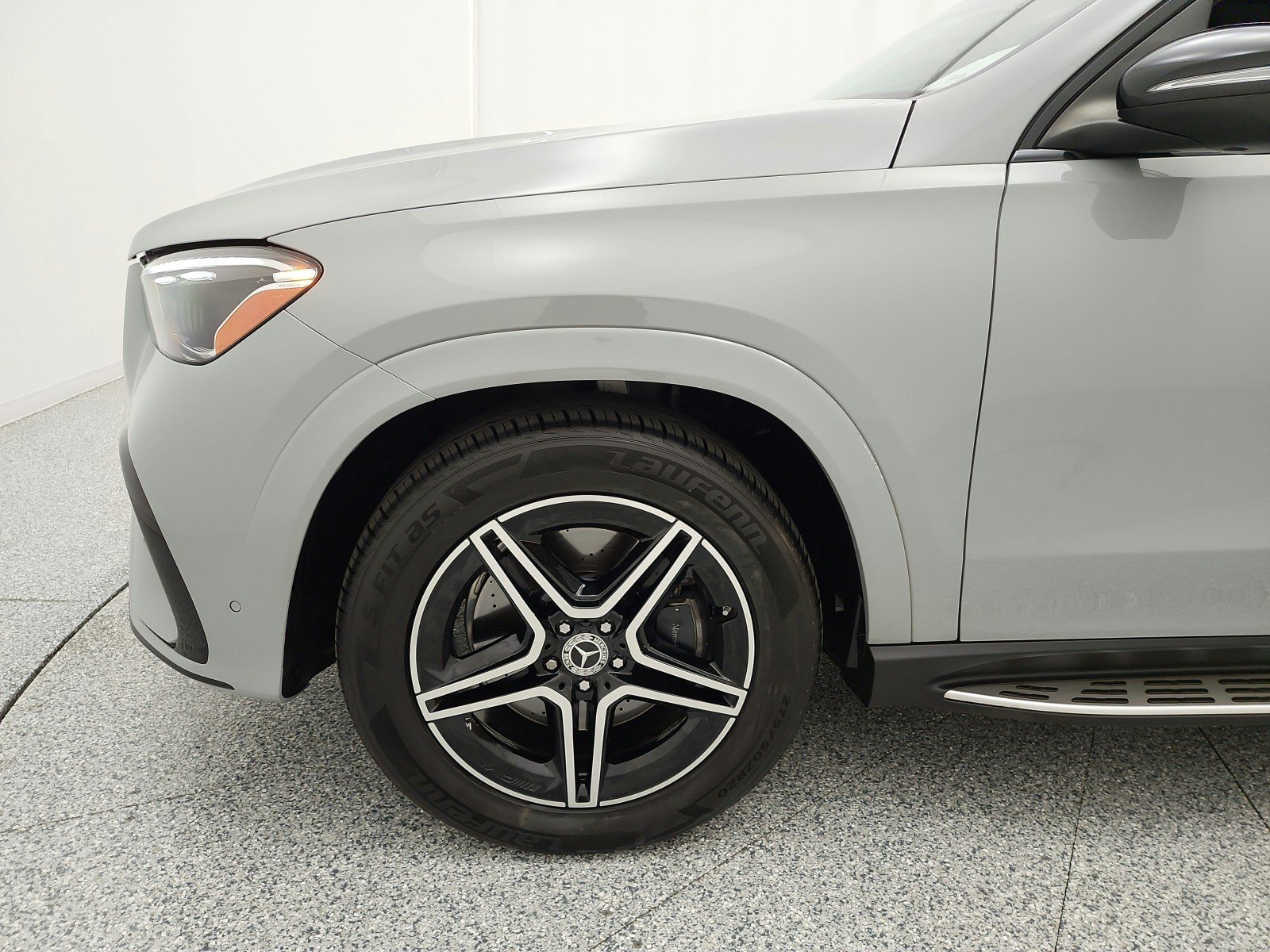 Used 2024 Mercedes-Benz GLE 450 4MATIC image 17