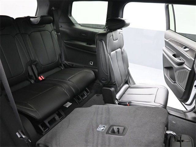 New 2025 Jeep Grand Cherokee L Limited w/ Black Appearance Package image 24