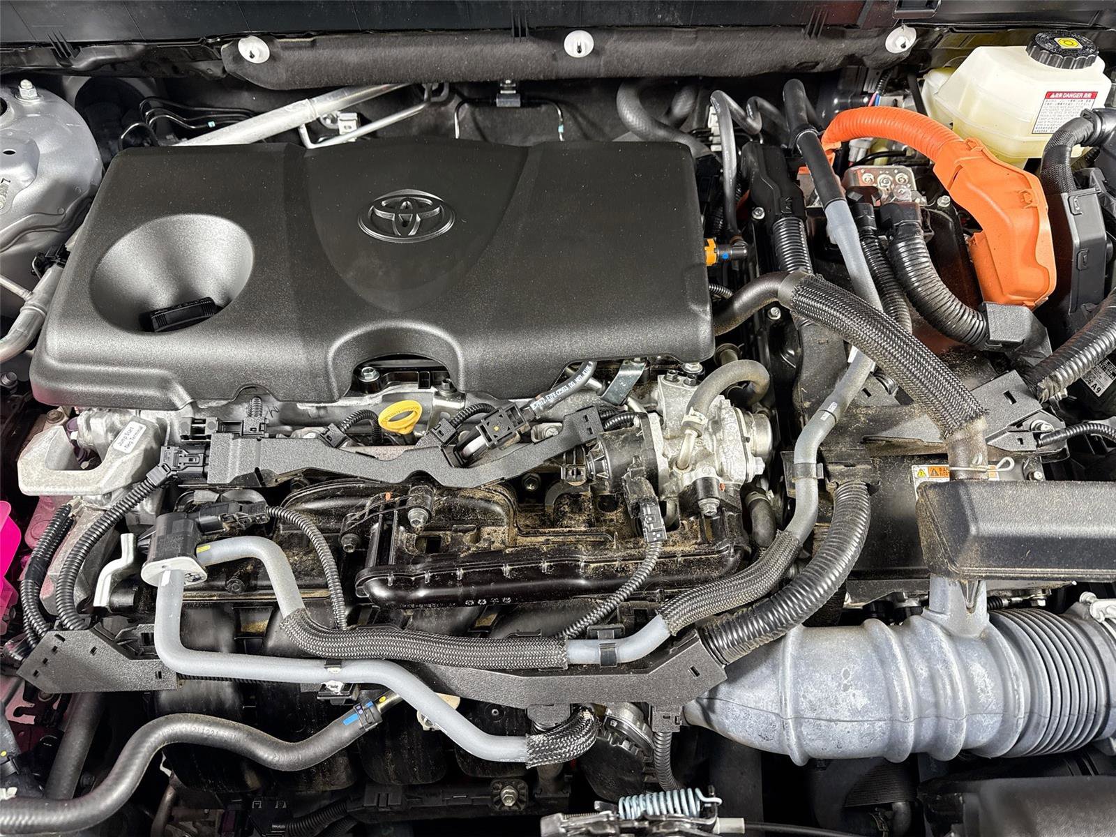 Used 2022 Toyota RAV4 Limited image 46