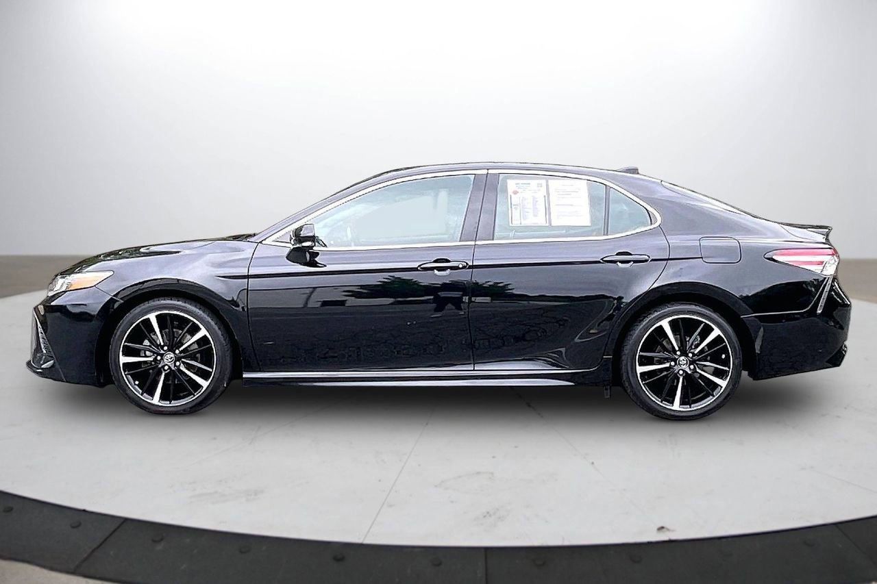 Used 2019 Toyota Camry XSE w/ Navigation Package FWD image 6