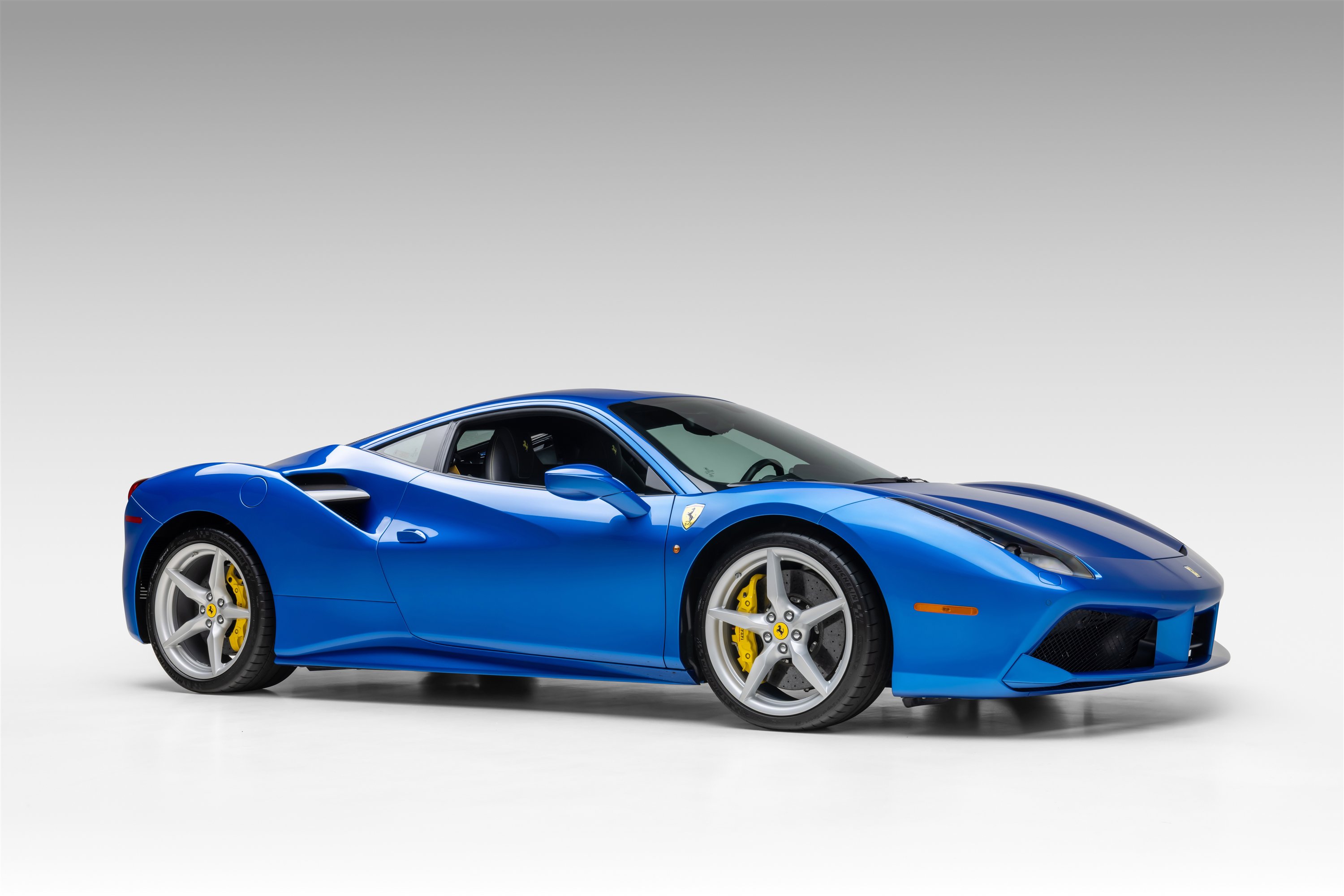 Certified 2018 Ferrari 488 GTB image 16