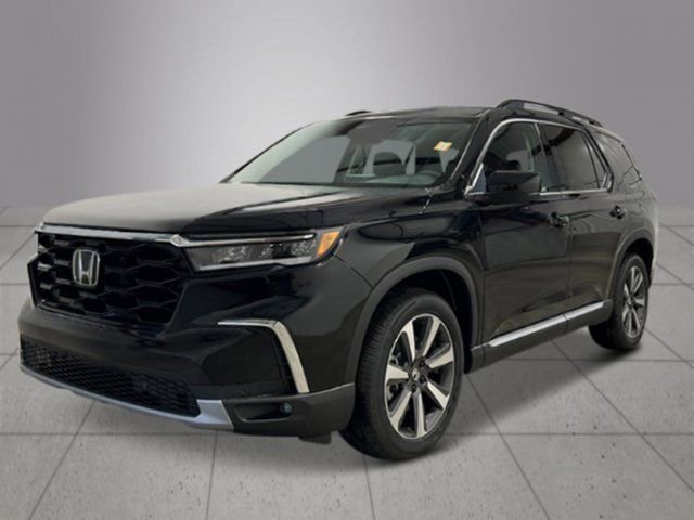 New 2025 Honda Pilot Touring image 1
