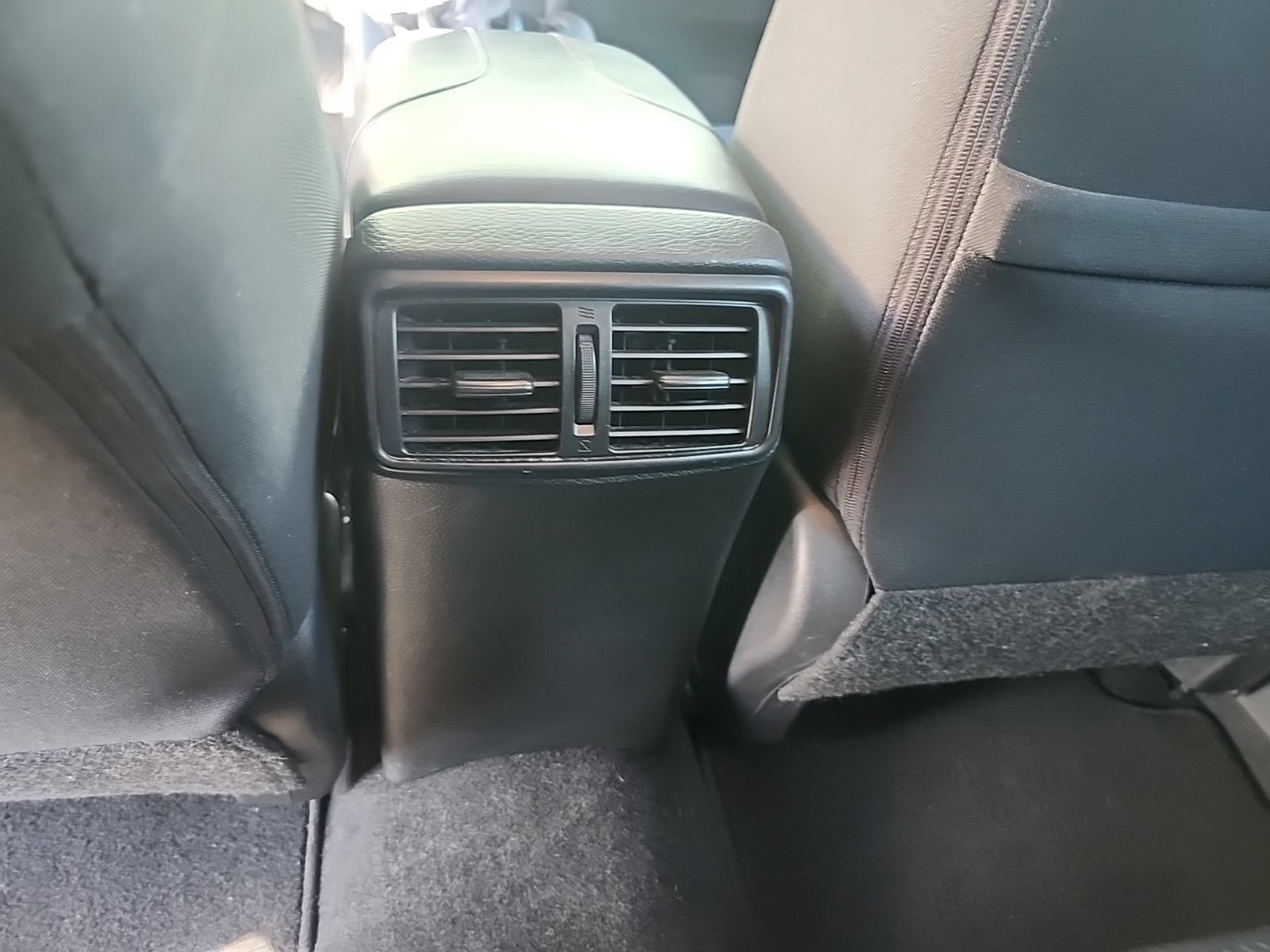 Used 2017 Nissan Rogue Sport S w/ S Appearance Package FWD image 27