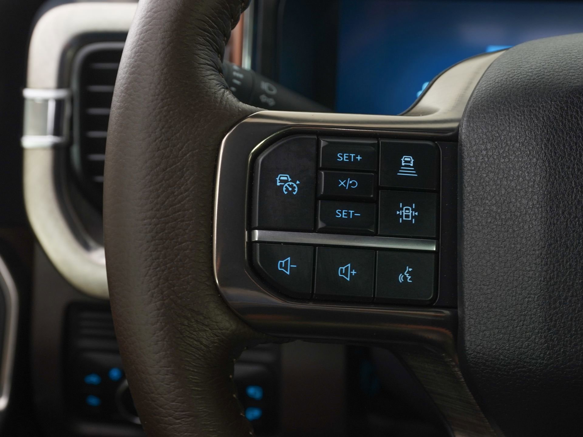 Used 2026 Ford F450 King Ranch w/ Chrome Package image 26