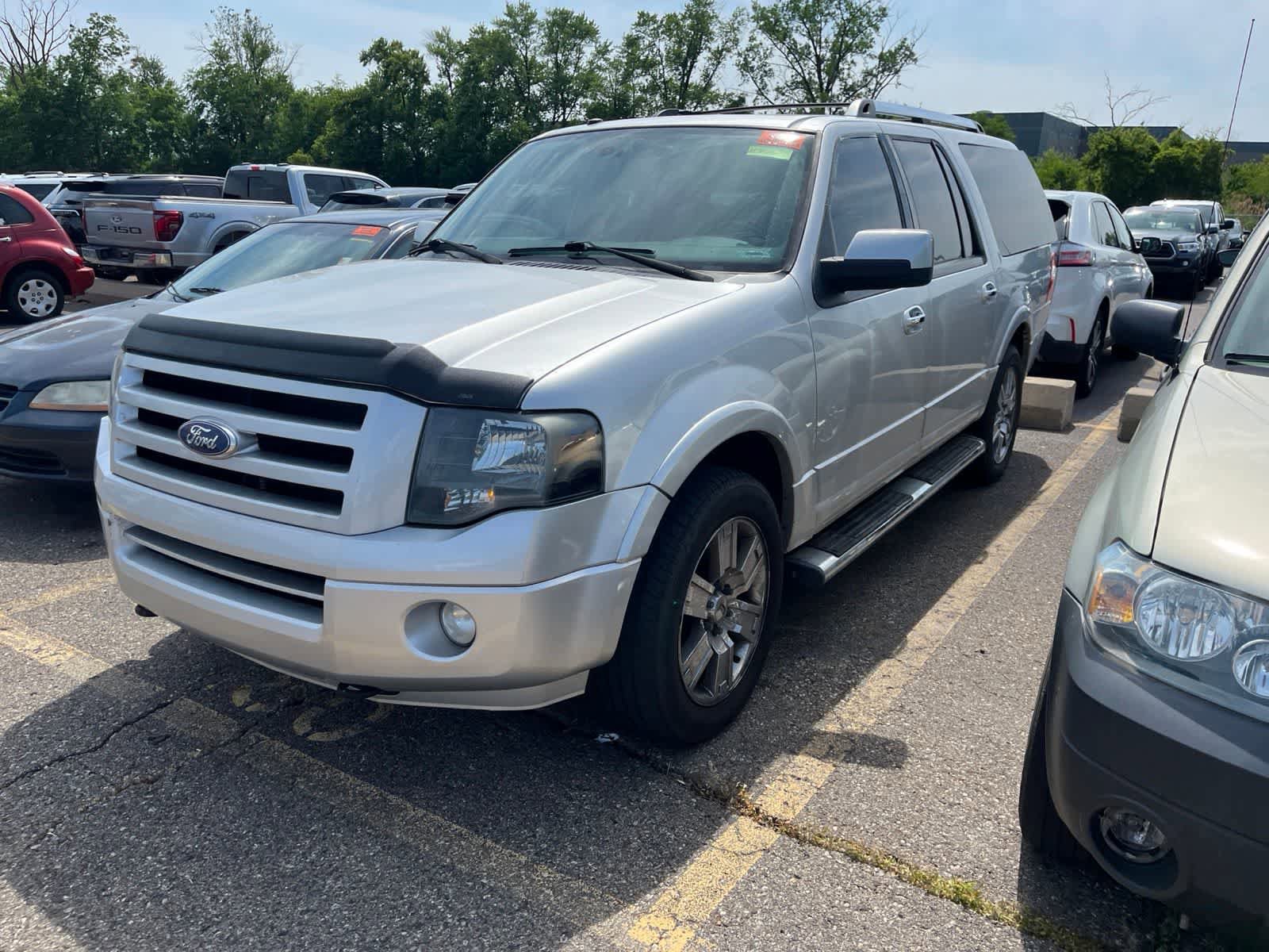 Used 2010 Ford Expedition EL Limited AWD/4WD image 2