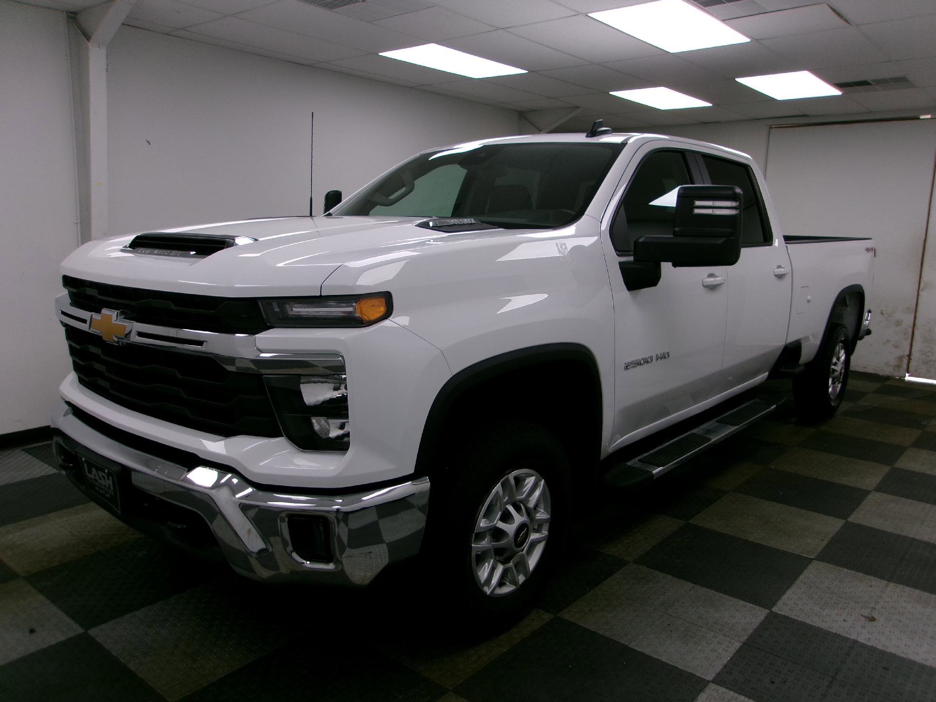 Certified 2025 Chevrolet Silverado 2500 LT w/ Convenience Package AWD/4WD image 1