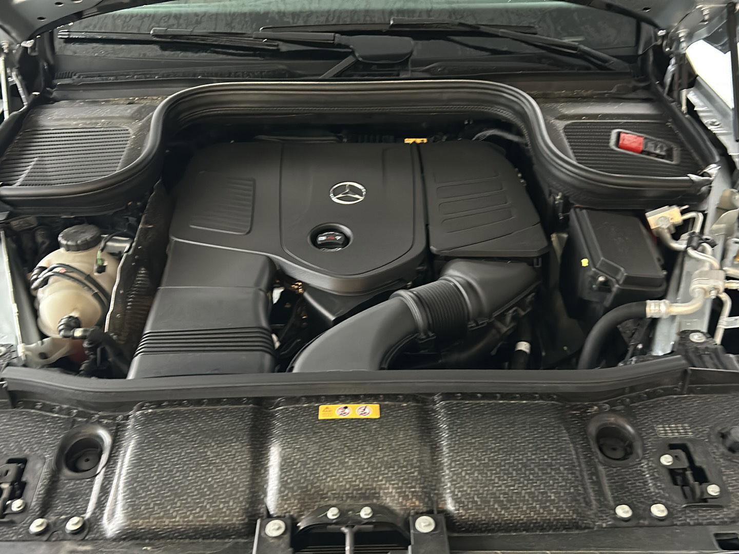 Used 2025 Mercedes-Benz GLE 350 4MATIC image 9