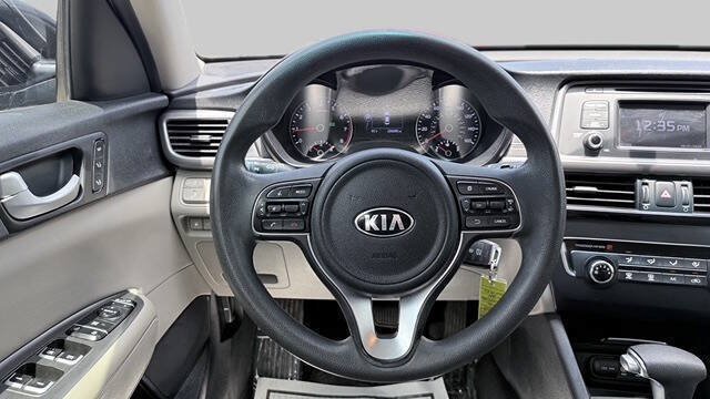 Used 2017 Kia Optima LX w/ Convenience Package FWD image 18