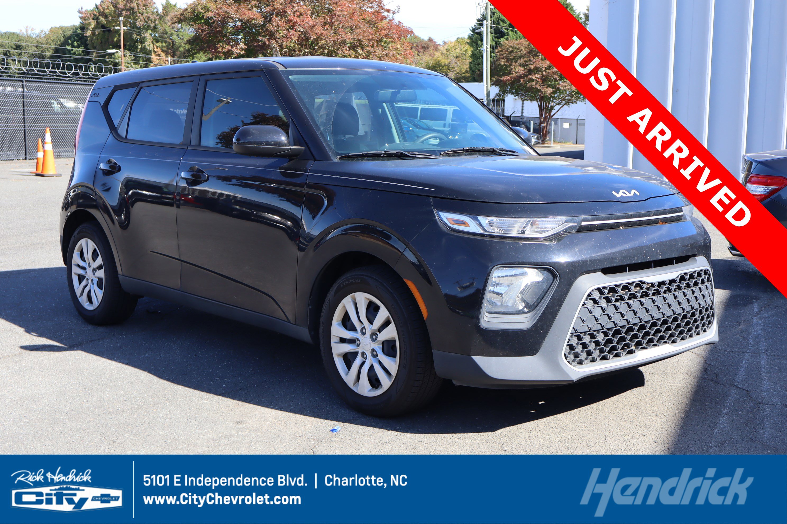 Used 2022 Kia Soul LX