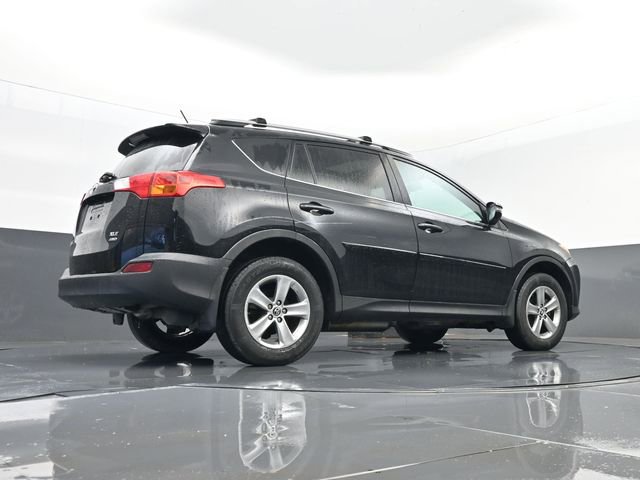 Used 2015 Toyota RAV4 XLE image 30