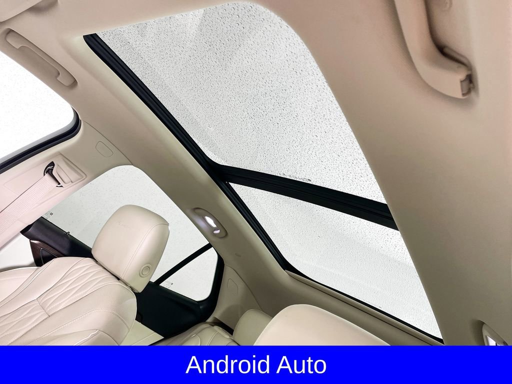 Used 2022 Buick Envision Avenir w/ Premium Seat Package image 16