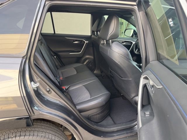 Used 2020 Toyota RAV4 XSE image 30