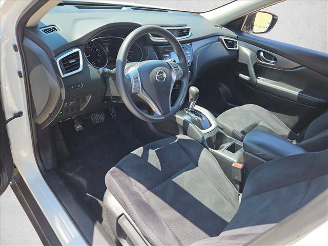 Used 2016 Nissan Rogue S FWD image 15