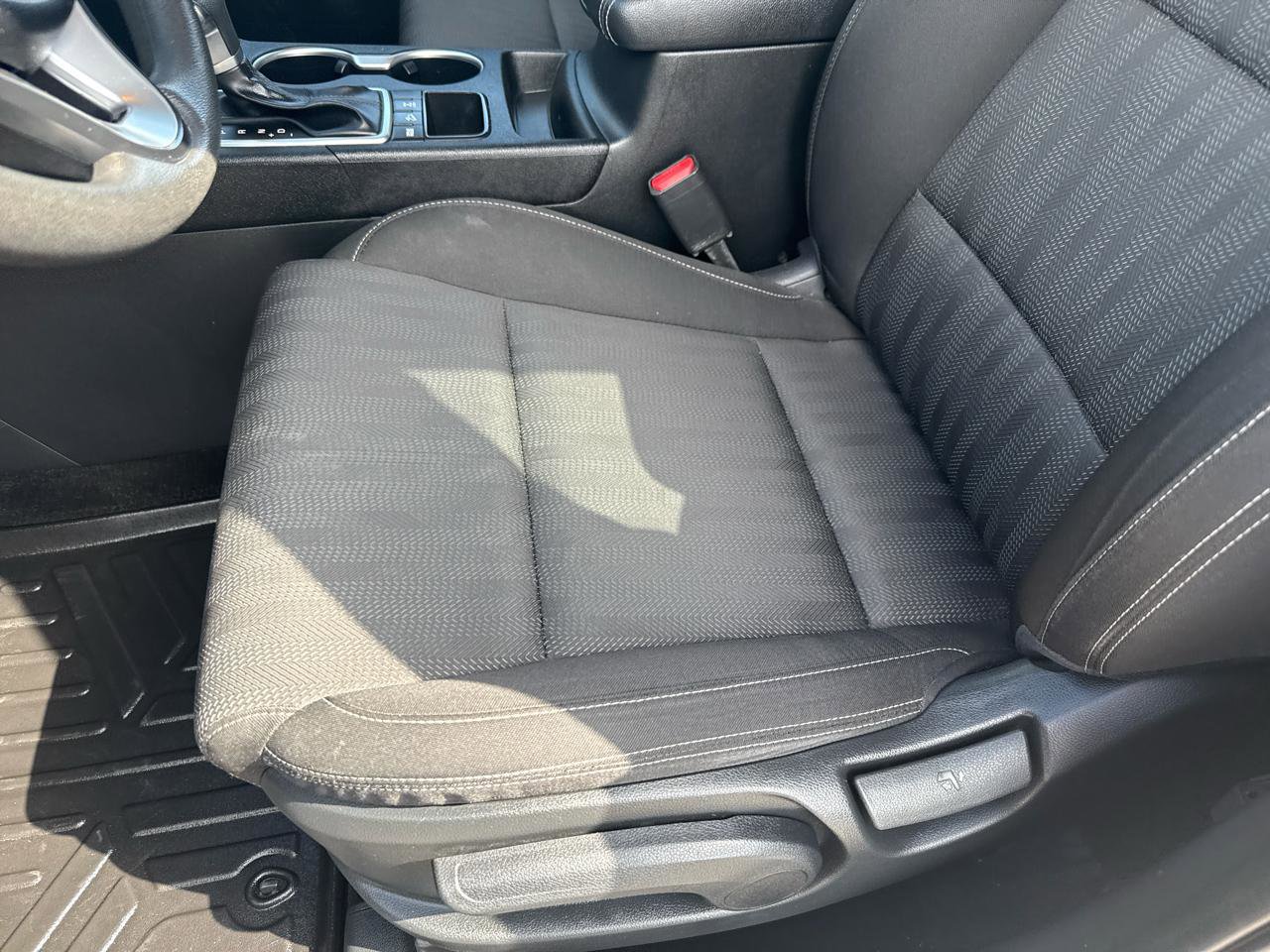 Used 2019 Kia Sportage LX AWD/4WD image 10